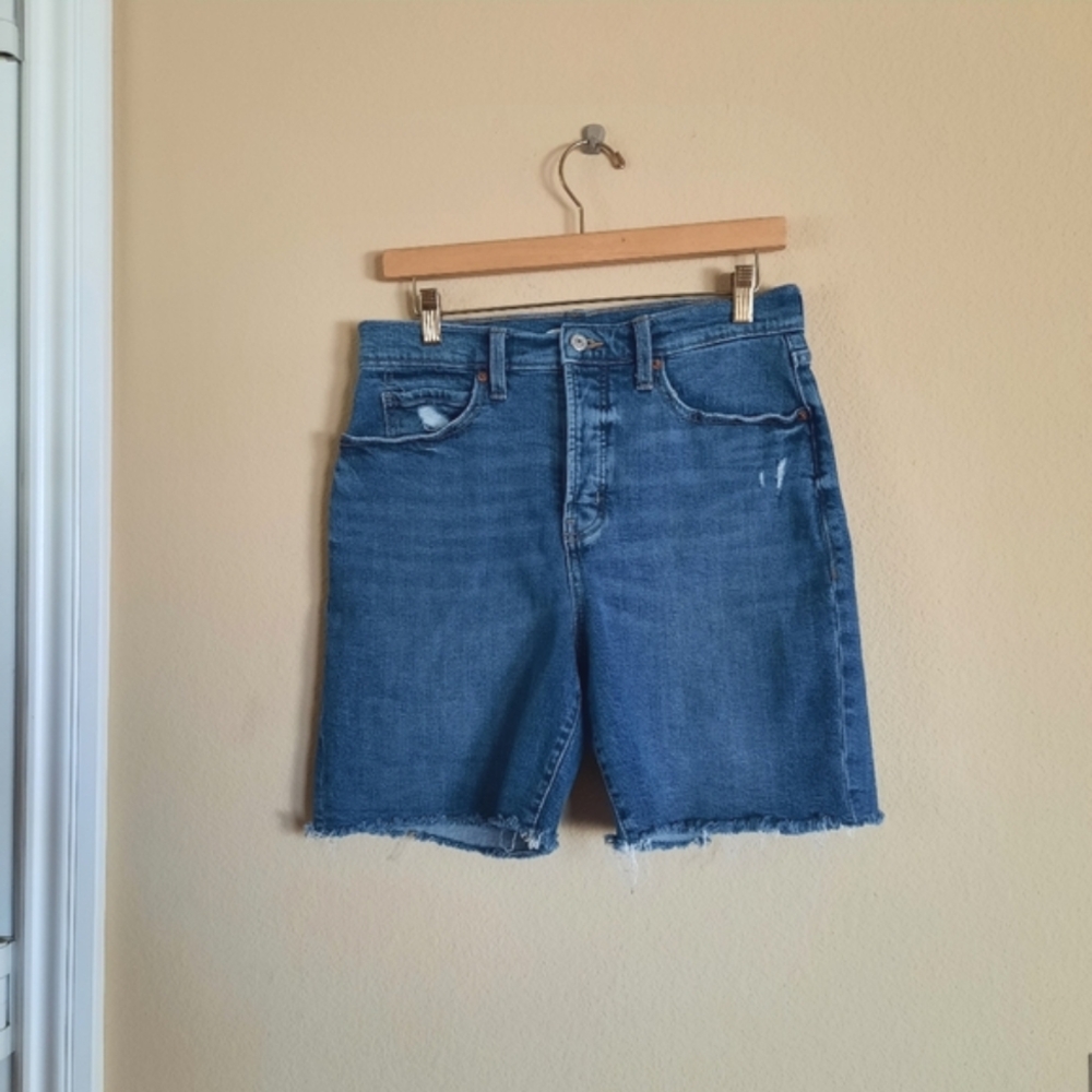 Old Navy Sky High Medium/Dark Wash Shorts Cut Off High Rise Bermuda Jorts